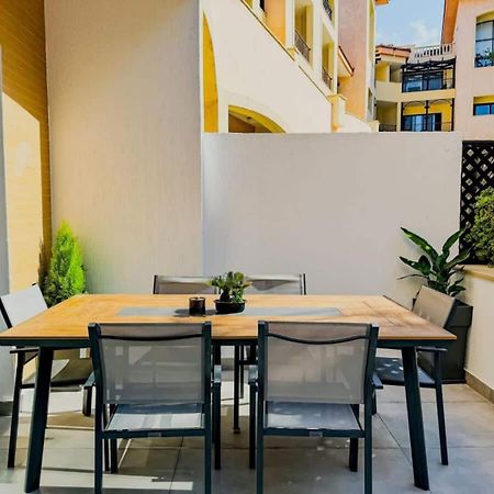 Queens Gardens Paradise Vip, Pool, Mall, Sea Pafos Dış mekan fotoğraf