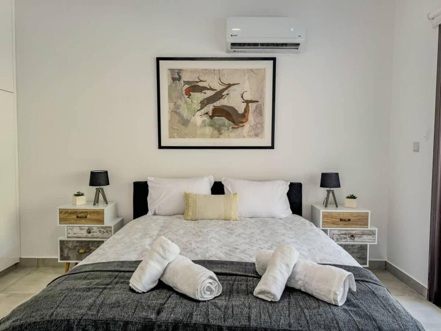 Queens Gardens Paradise Vip, Pool, Mall, Sea Pafos Dış mekan fotoğraf